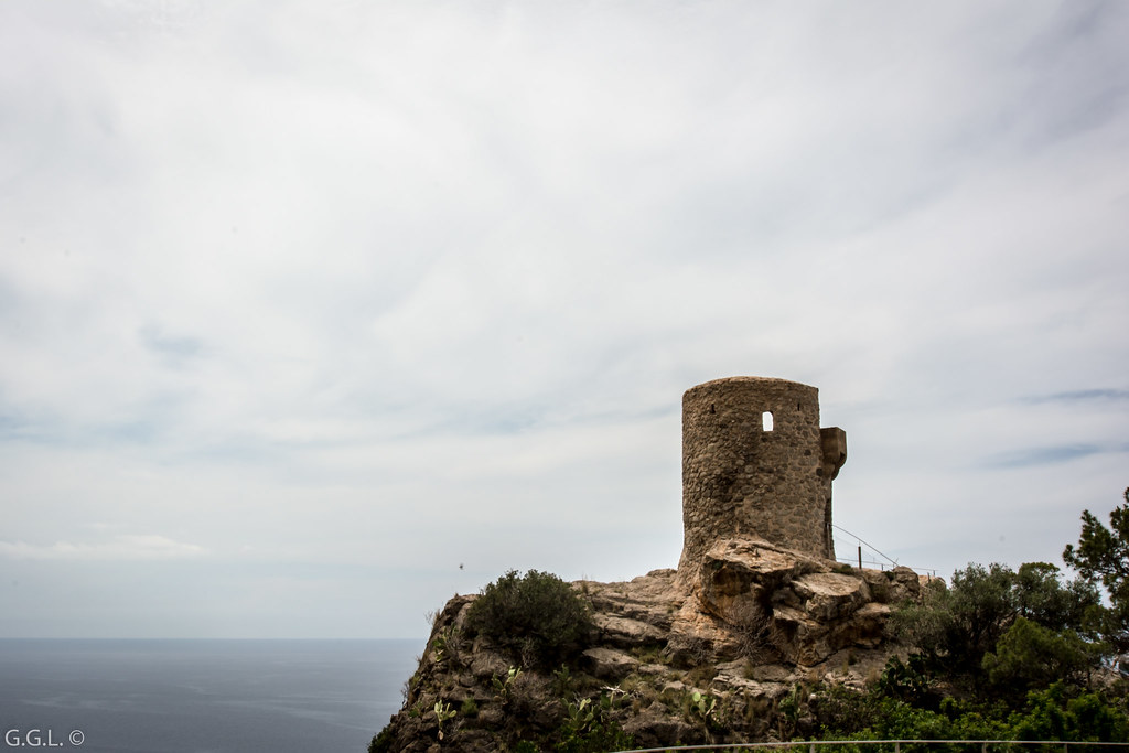 Torre del Verger. Banyalbufar. Mirador de la costa de la Tramontana.