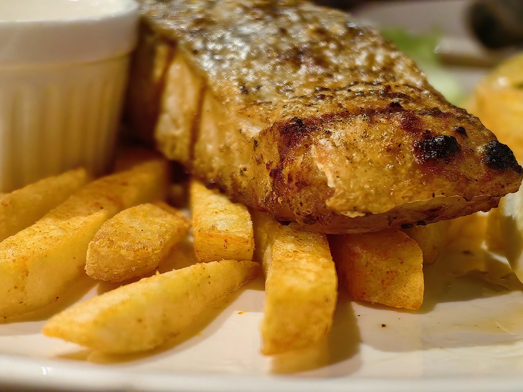 烤挪威鮭魚排 Grilled Norwegian Salmon Steak rm$42.90 @ Uncle Don's USJ10