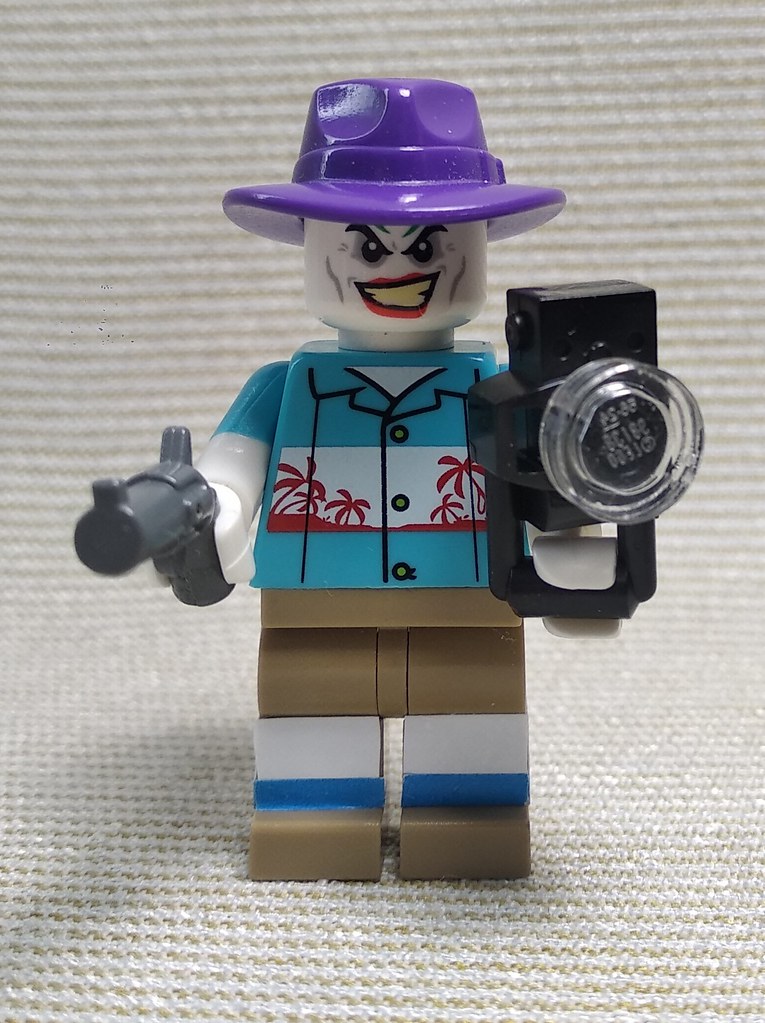 Custom Lego DC minifigure - the killing joke vacation Joker