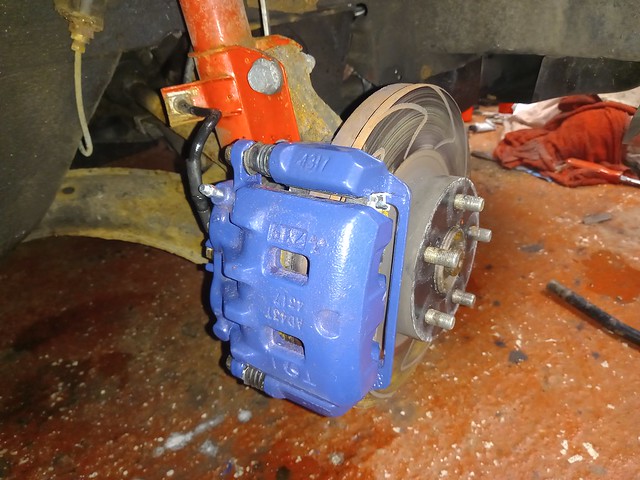 Horrible blue new brake calipers