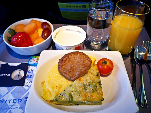 photo - Breakfast, UA 1st Class EWR - SFO