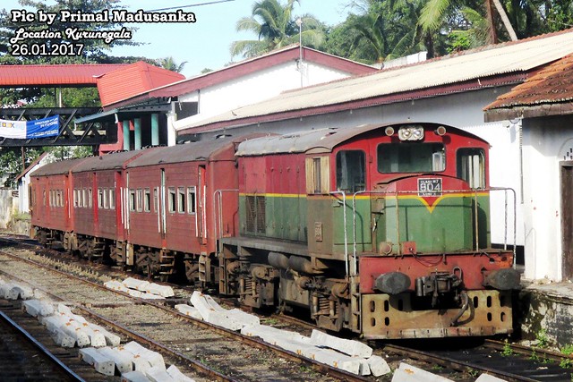 M7 804 at on Passenger train at Kurunegala in 26.01.2017