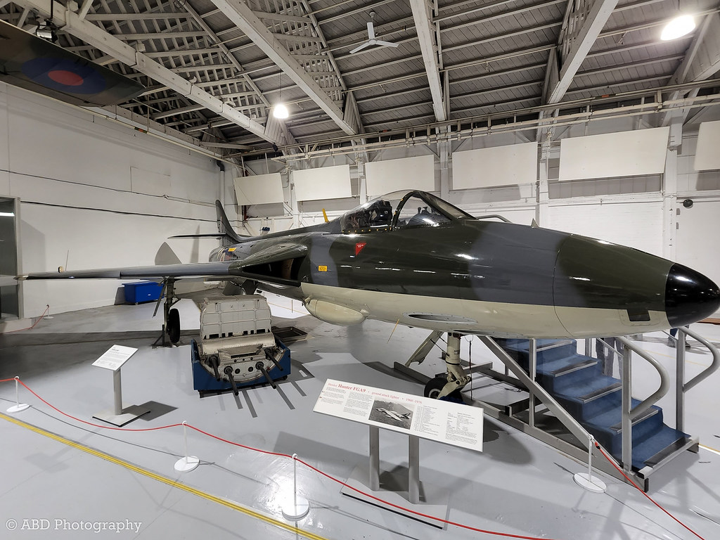 Hawker Hunter FGA9_1