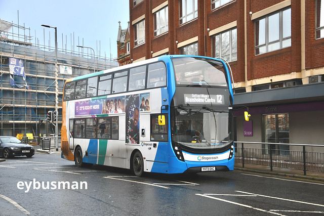 Stagecoach in Hull 11689, YX73OXC.