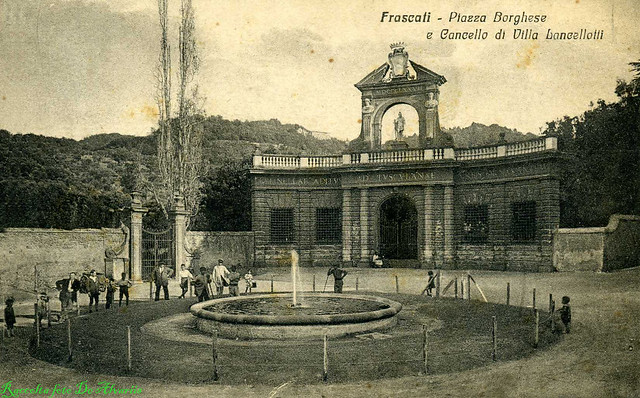 1928 Frascati ingresso Villa Lancellotti , foto by Wikipedia
