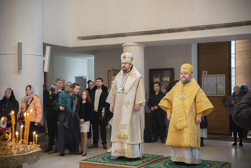Mgr Nestor et Mgr Matthieu de Souroge ont célébré la Liturgie en la cathédrale Sainte-Trinité (2024-02-11)