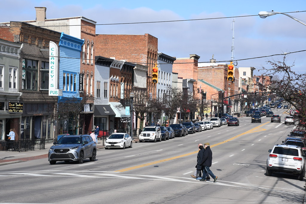 Sandusky Street, downtown Delaware, Ohio | Founded in 1808, … | Flickr