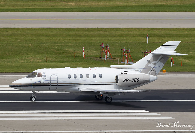Jet Story Hawker 750 SP-CEO