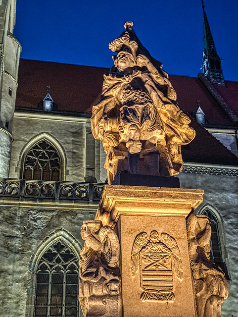 Bardejov - Statue of St. Florian 01