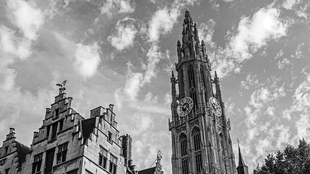 Antwerp Skyline (The Cathedral of Our Lady - Grote Markt) (Agfa APX 25) (Ricoh GR3x Compact)