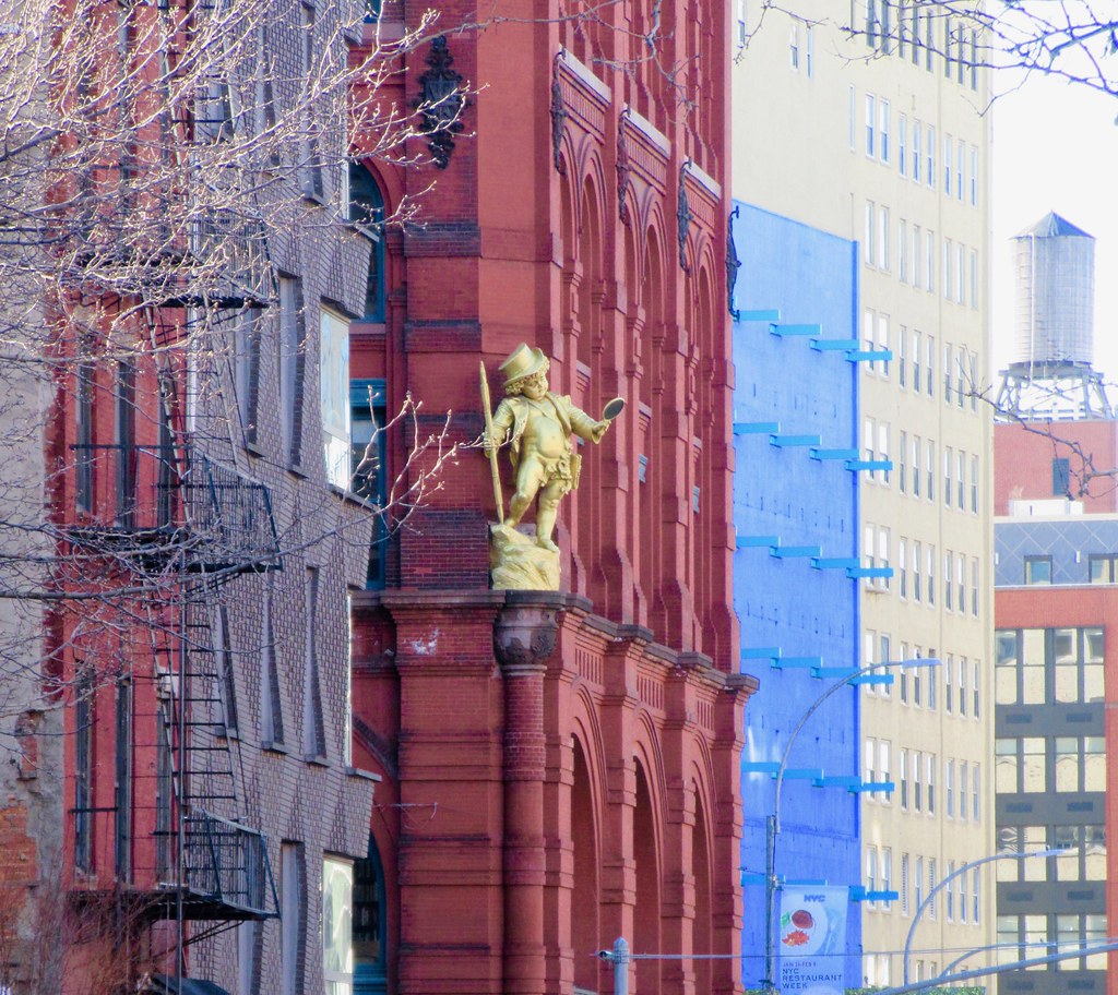 2019 Valentine's Puck Building Cherub - What Fools These Mortals Be 1775A