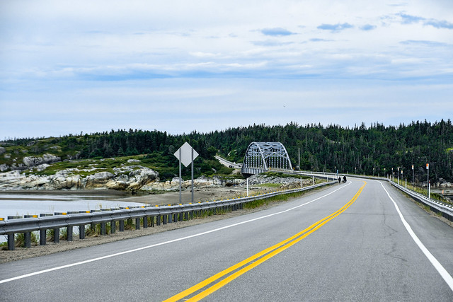 Le pont Touzel sur la Côte-Nord du Canada!