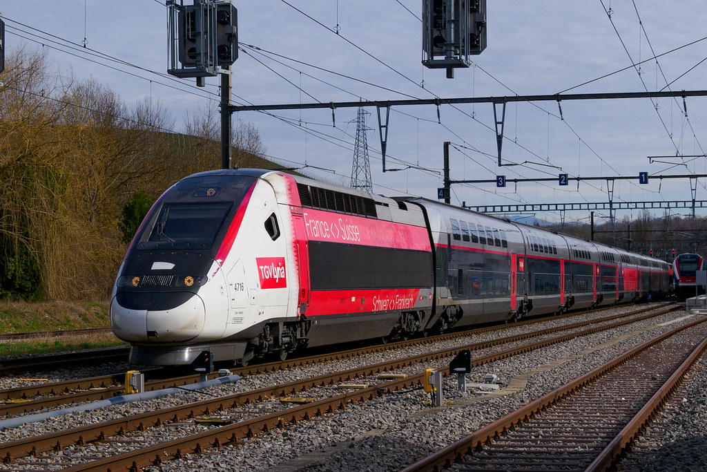TGV TRIEBZUG LYRIA → RAME 4716 / → ALSTOM TRANSPORT