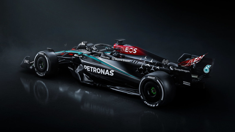 Mercedes-AMG W15 E PERFORMANCE - Lewis Hamilton - Rear Quarter