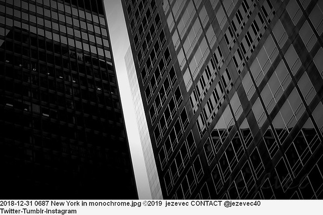 2018-12-31 0687 New York in monochrome