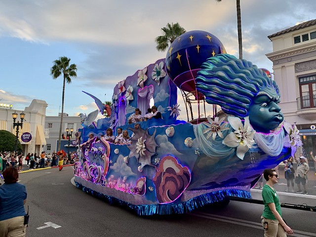 Mardi Gras Universal Orlando Parade