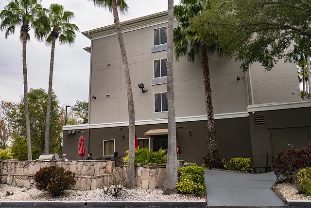 Best Wetern Plus hotel we stayed at in Sanford. Very small, almost a micro hotel, but clean, neat and very friendly staff. Good for a quick stay before leaving Florida next day. December 2024