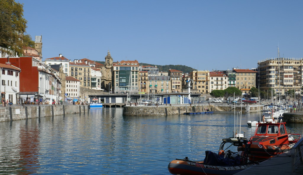 Au port, Saint Sébastien, Guipuscoa, Pays basque, Espagne.
