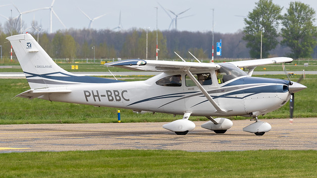 PH-BBC - Cessna 182T Skylane - EHLE - 20230415
