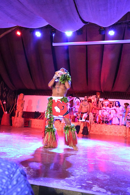 Folkloric Dance - Rapa Nui - Easter Island - Isla de Pasqua