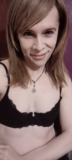Bra with real cleavage - my 6 months hrt transition / Patreon invitation!