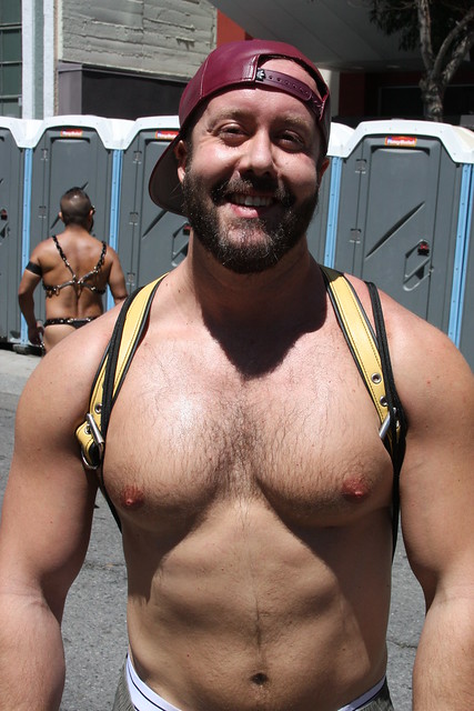 MASCULINE HAIRY MUSCLE HUNK ! ~ photographed by ADDA DADA ! DORE ALLEY FAIR 2023 !