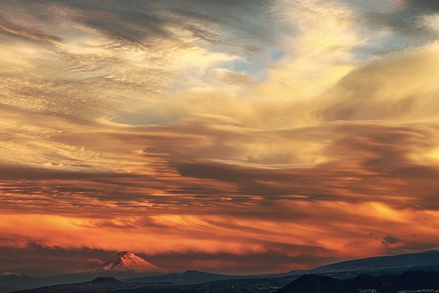 Sunset over Popocatépetl