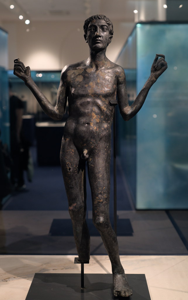 Roman bronze votive statue dedicated by Lucius Marcius Grabillo, 1