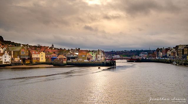 Whitby Harbour_DSF5731