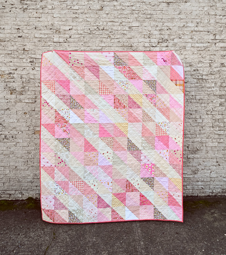 A Scrappy, Pink Daphne Quilt - Kitchen Table Quilting