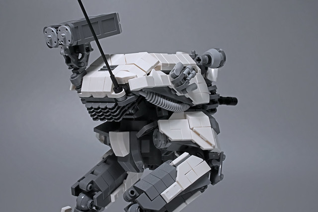 LEGO Heavy Biped Tank_08