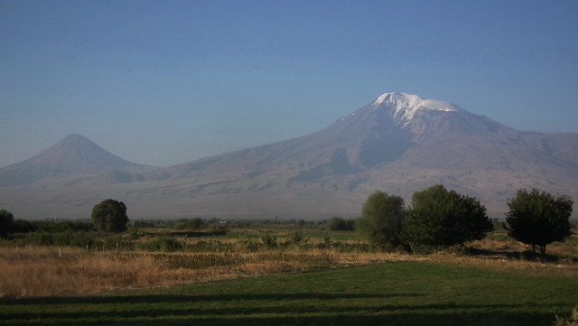 turquia monte ararat o montaña del dolor vista desde armenia llamado monte masis 1
