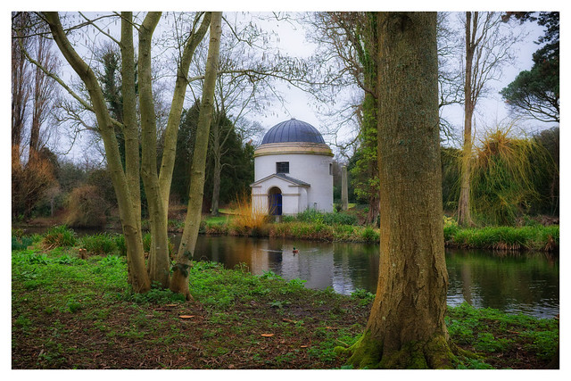 Ionic Temple - Chiswick House and Gardens