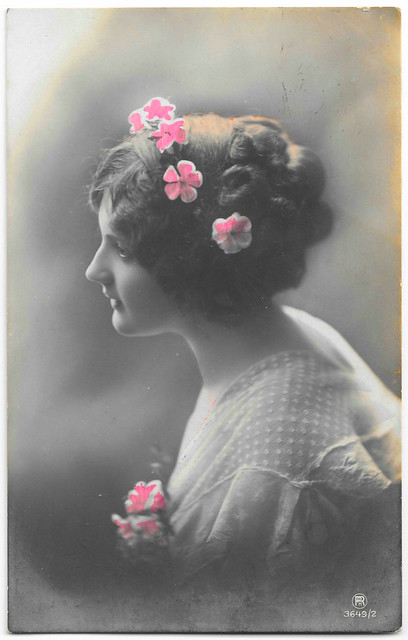 Edwardian Beauty in 1912