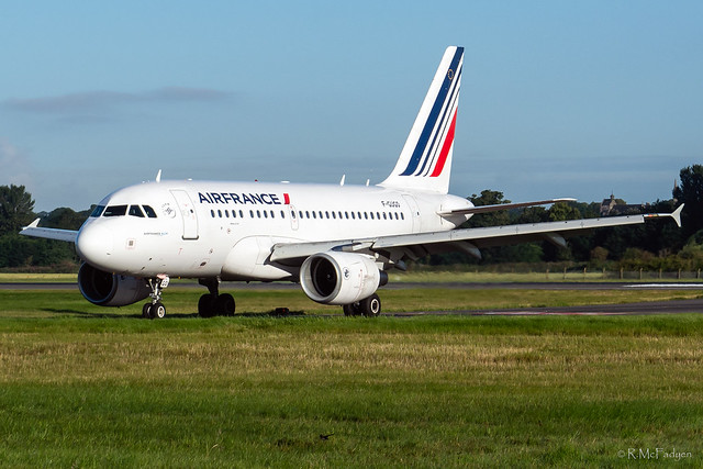 F-GUGO Air France - Airbus A318-111