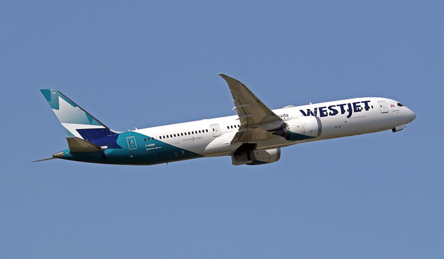 C-GUDH EGLL 20-04-2023 (U.K.) WestJet Airlines Boeing 787-9 Dreamliner CN 64974