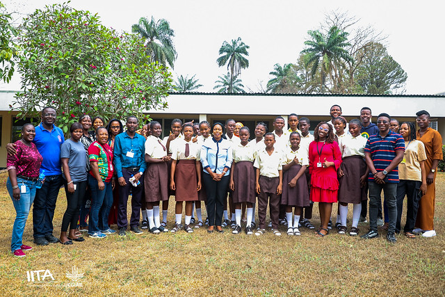 Visit of Oba Akinyele Memorial High School Basorun, Ibadan to IITA HQ