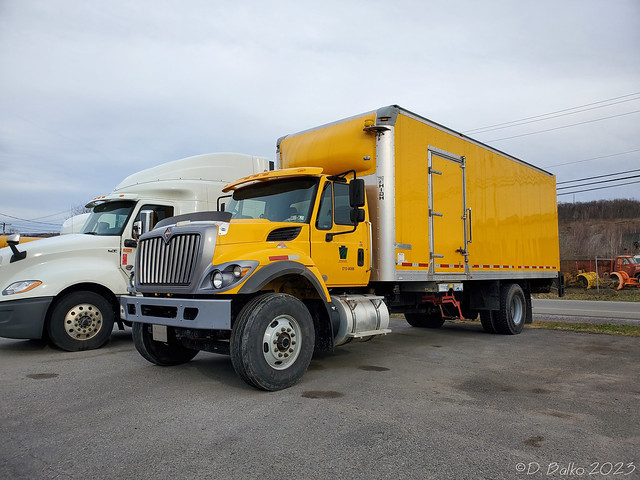 PennDOT International WorkStar Box Truck