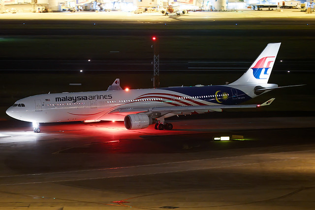 Malaysia Airlines Airbus A330-3439M-MTH