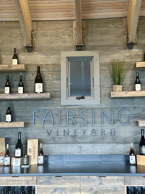 Fairsing Vineyard Tasting Room, Yamhill, Oregon