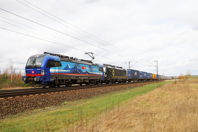 SBBCI 193 527-9 Main und 193 650-9 GTS Zug, Graben