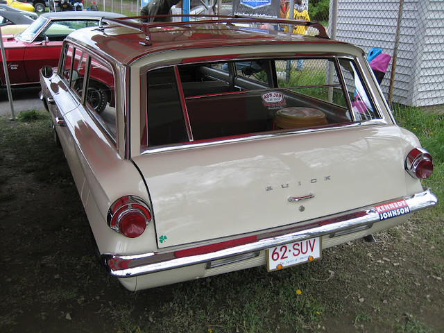 1962 Buick Special station wagon