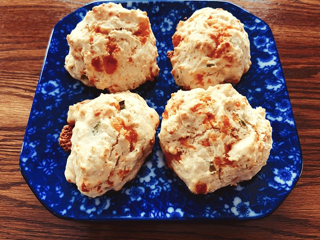 cheddar green onion Biscuits