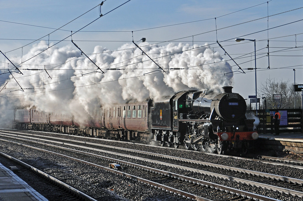 'Black Five 4-6-0 44871 powers through Sandy , Bedfordshire, on the East Coast main line, on Saturday 24th  February 2024