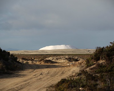 Salt pile in the distance 7D2_7161 - C