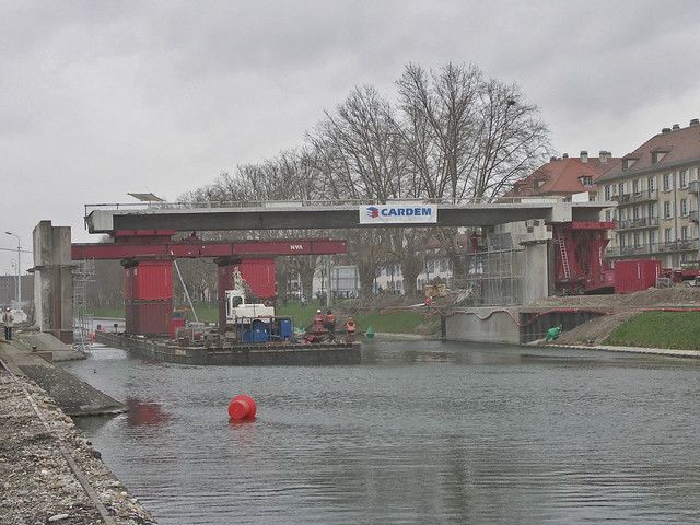 Le délançage de la dernière partie du viaduc