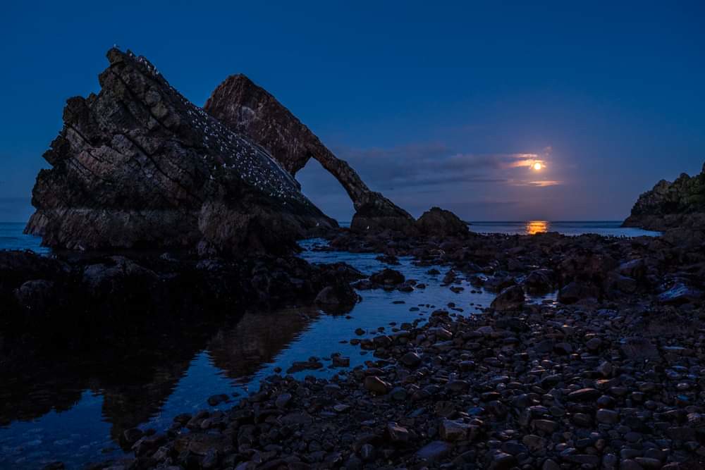 Moonrise at the Bow Fiddle Rock.