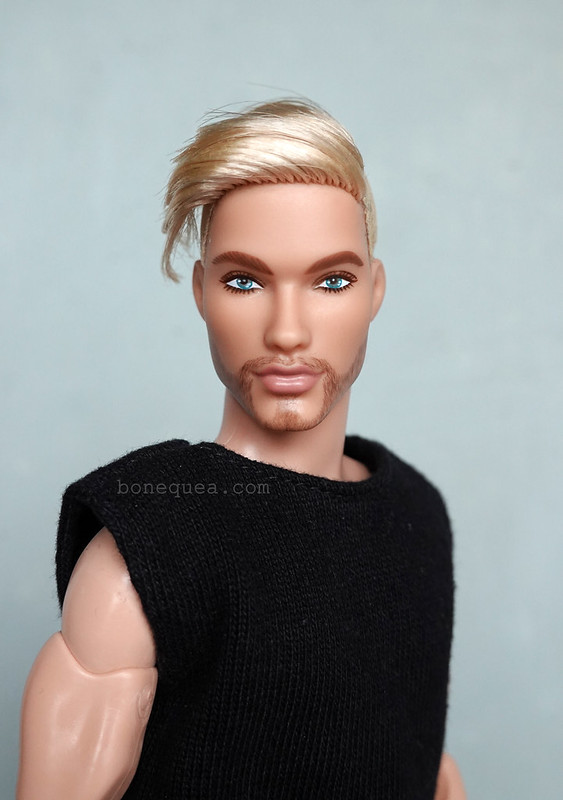 Ken Looks Model #05