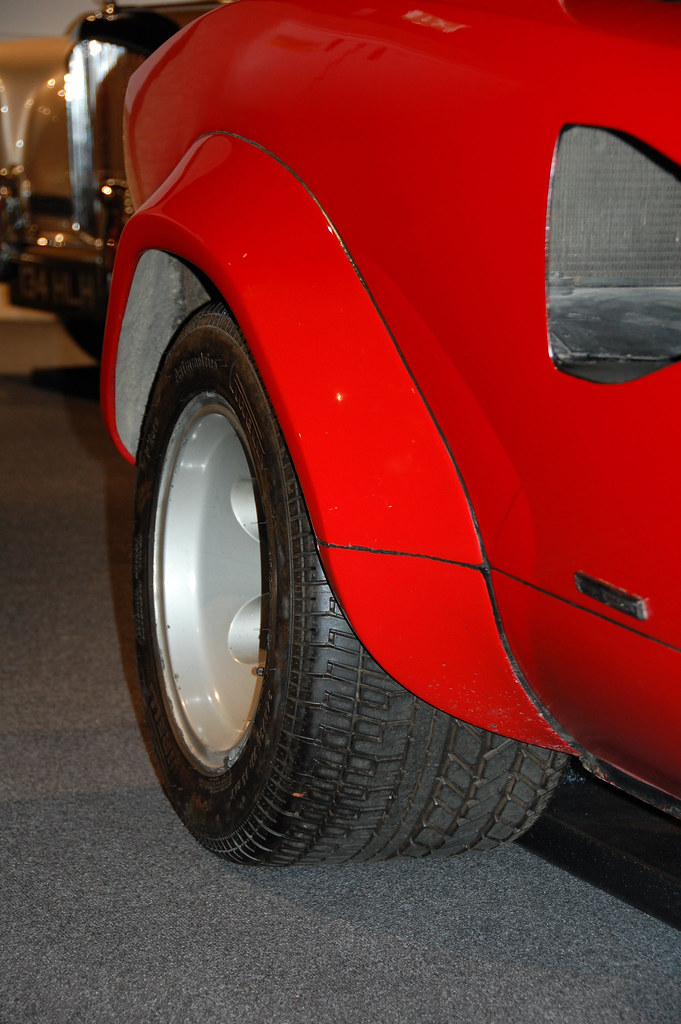 2021_08_18 DSC_0409 Haynes Museum Lamborghini Countach Wheel