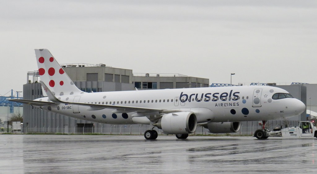 OO-SBC Airbus A320-251N 11842 Brussels Airlines fcs